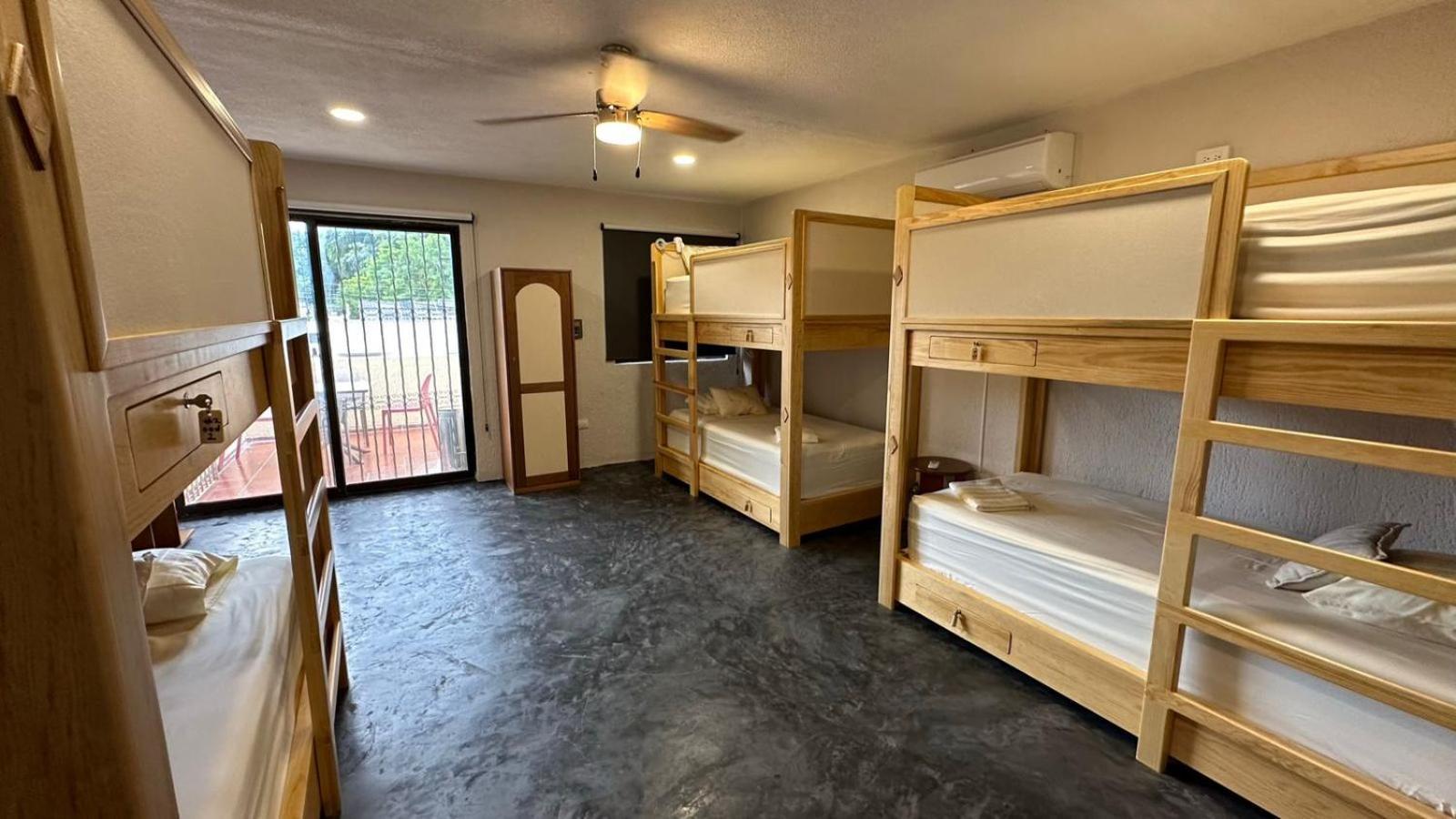 Casa Encuentro De Joaquin Garcia Hostel Mérida Εξωτερικό φωτογραφία